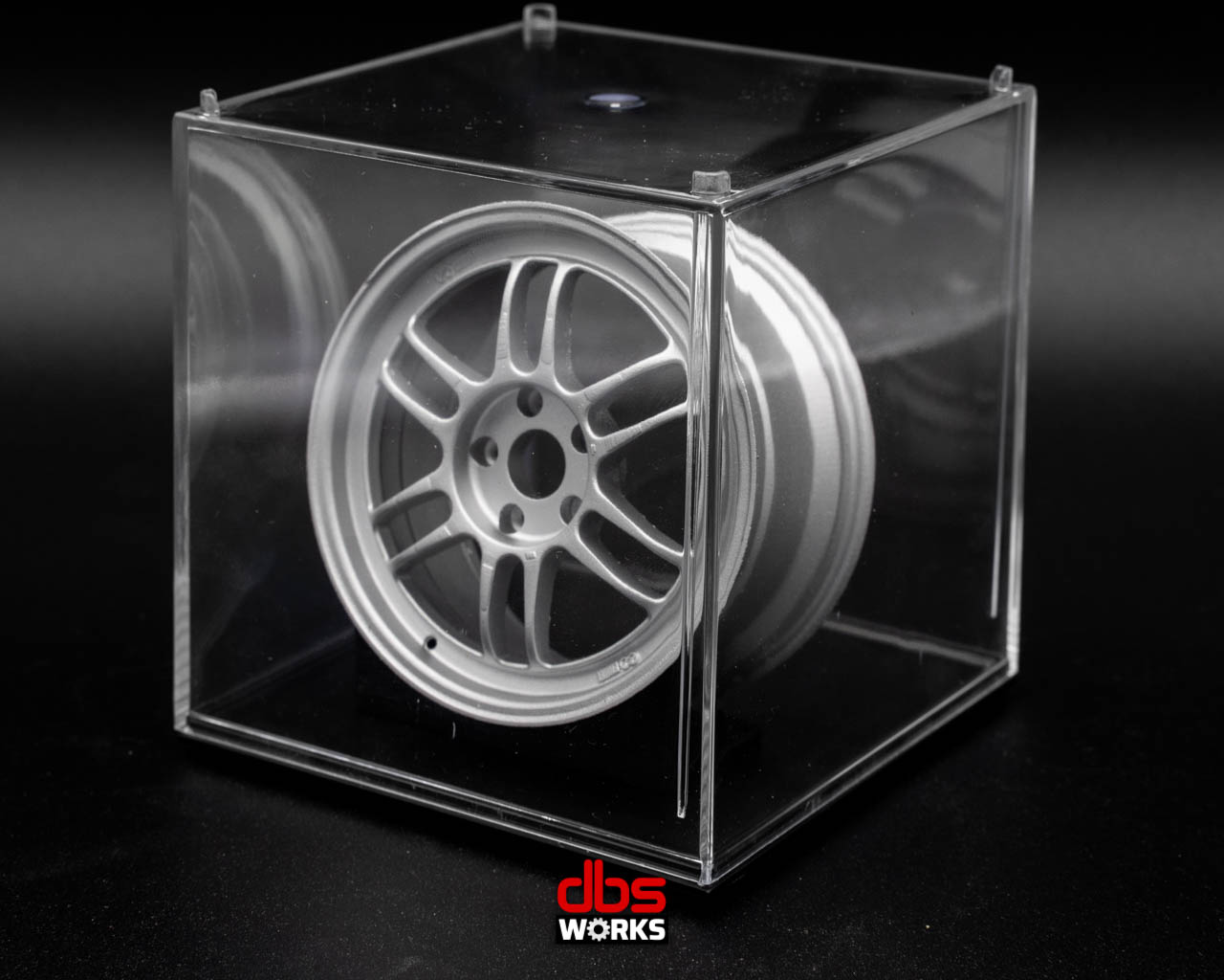 1/5 Enkei RPF1 wheel with display case
