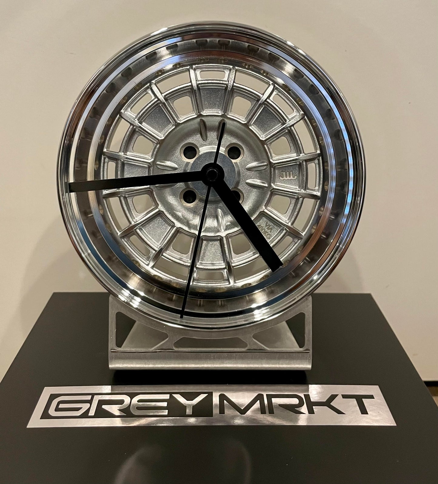 GREYMRKT 1/5 Scale Mugen NR10R inspired wheel clock
