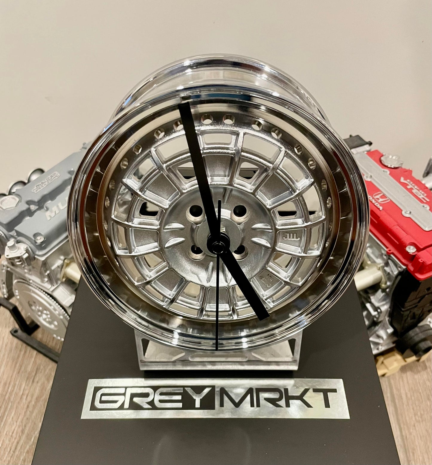 GREYMRKT ﻿1/5 Scale Mugen NR10R inspired wheel clock